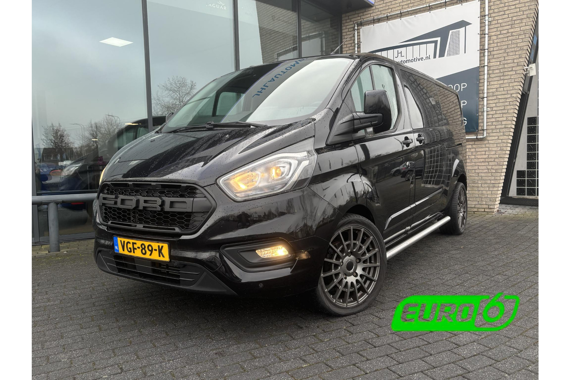 Ford Transit Custom 2.0 TDCI L2H1 DC*AUTOM.*ECC*CRUISE*NAVI*HAAK*CAM*